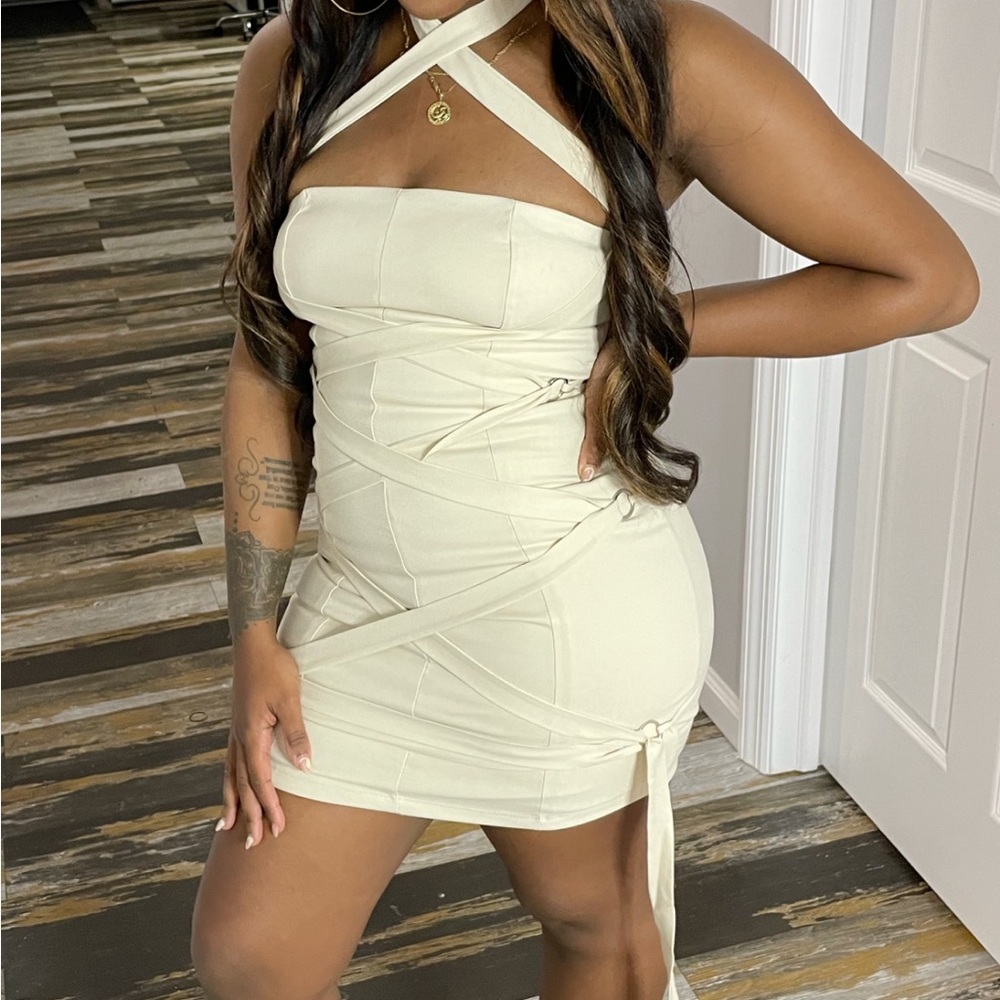 Elegant Cream Halter Dress